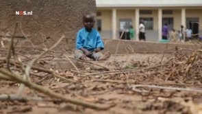 De kindergevangenis in Kampala - NOS Nieuwsuur (2012)