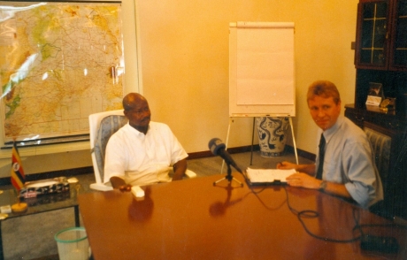 Interview met de Oegandese president Museveni (VTM Nieuws)